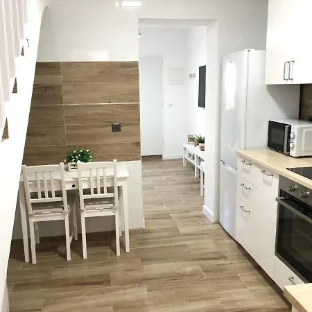 Adosado Flores Holiday home